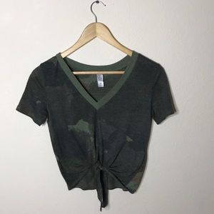 Green Army print v-neck crop tee